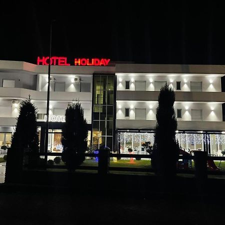 Koplik Hotel Holiday المظهر الخارجي الصورة