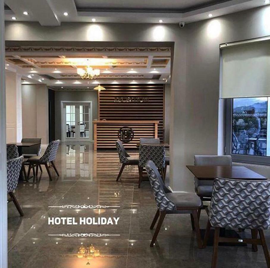 Koplik Hotel Holiday المظهر الخارجي الصورة